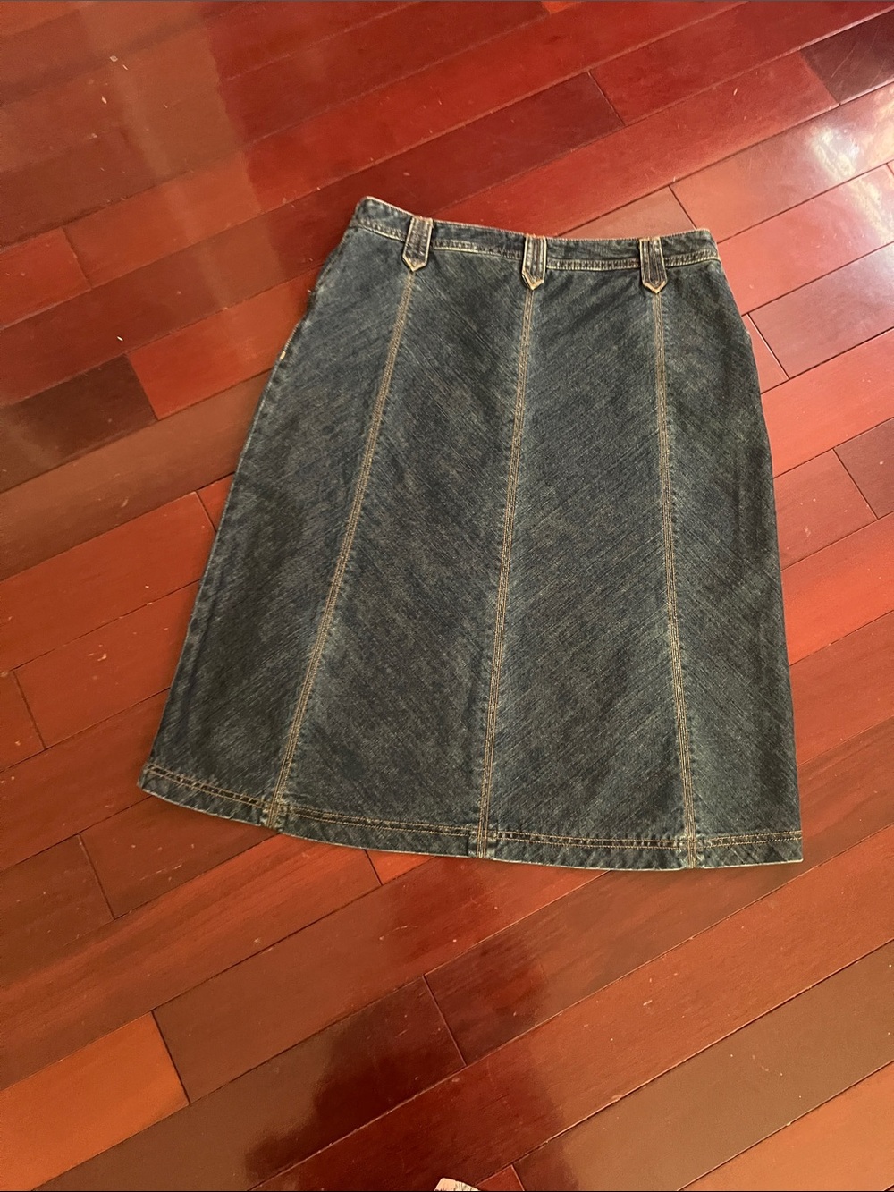 Eddie Bauer Dark Indigo Denim Skirt with Contrast Stitching size 12 - Picture 3 of 11